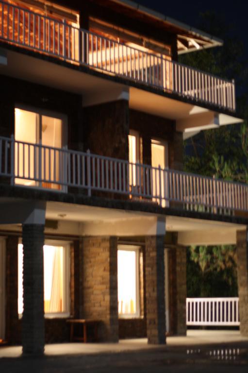 Kasar Rainbow Yoga Retreat Villa Almora Dış mekan fotoğraf