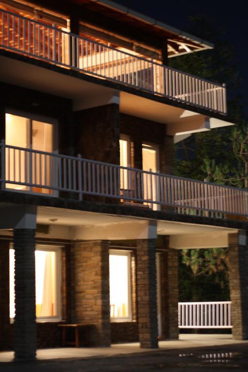 Kasar Rainbow Yoga Retreat Villa Almora Dış mekan fotoğraf